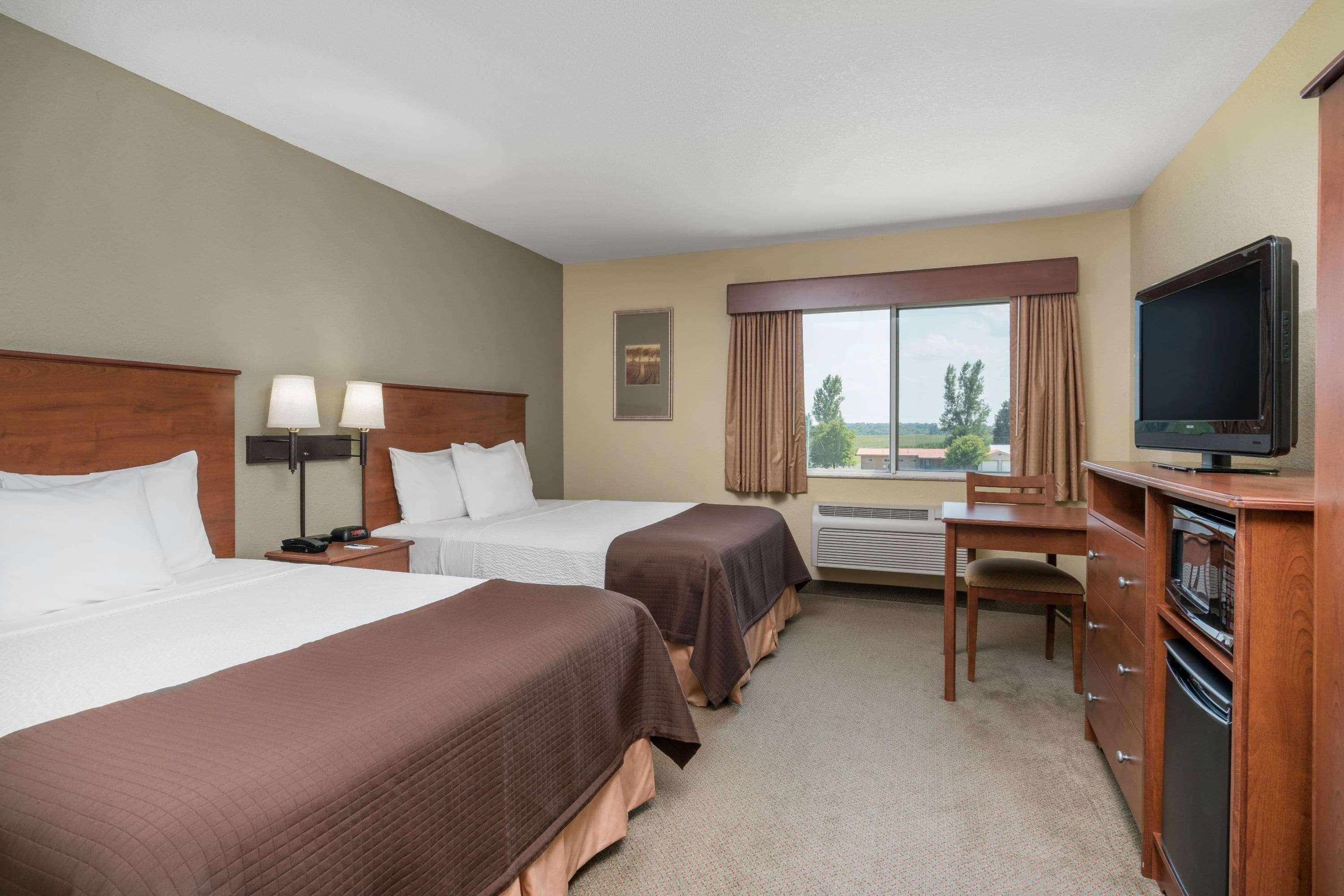 Americinn By Wyndham Newton Dış mekan fotoğraf