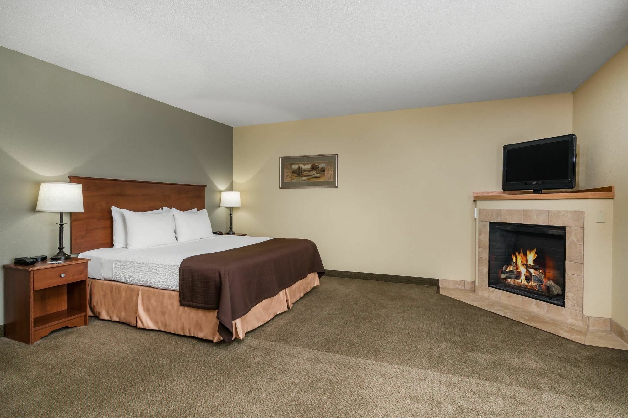 Americinn By Wyndham Newton Dış mekan fotoğraf